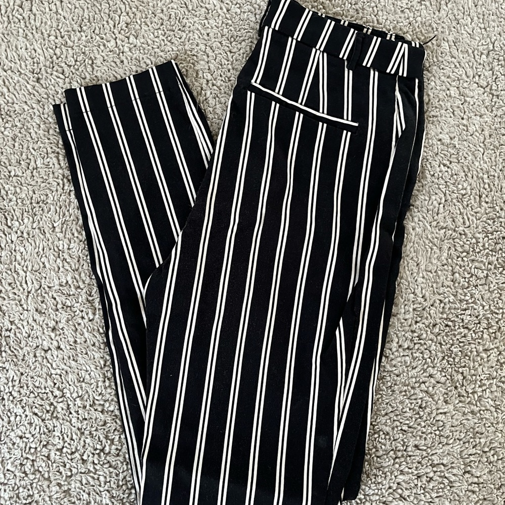 H&M Black and white work pants slacks